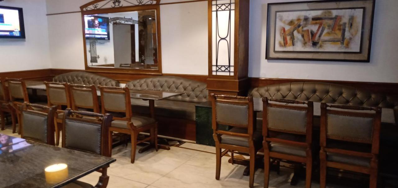 Fabexpress Kwality Regency Hotel Chandīgarh Екстериор снимка
